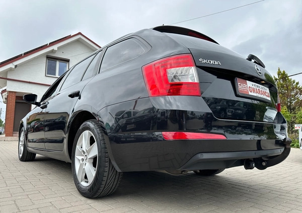 Skoda Octavia cena 36800 przebieg: 239000, rok produkcji 2014 z Grudziądz małe 667